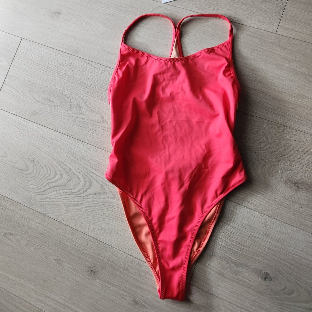 Outdoor voices size small One piece bathing suit vermillion/light peach